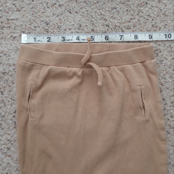 Kate Quinn Tan Joggers / Bottoms - Picture 4 of 6